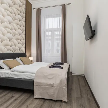 Cozy In Downtown Apartman *