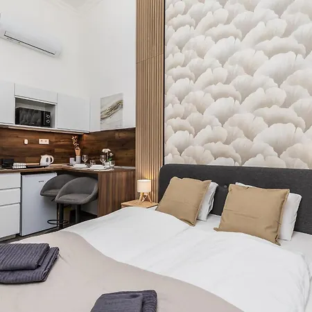 Cozy In Downtown Appartamento *